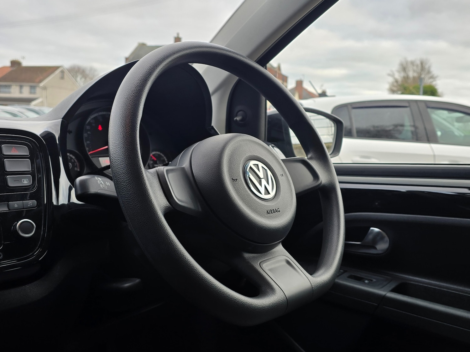 Used Volkswagen up! 2013 for sale - 77159462: Photo 22