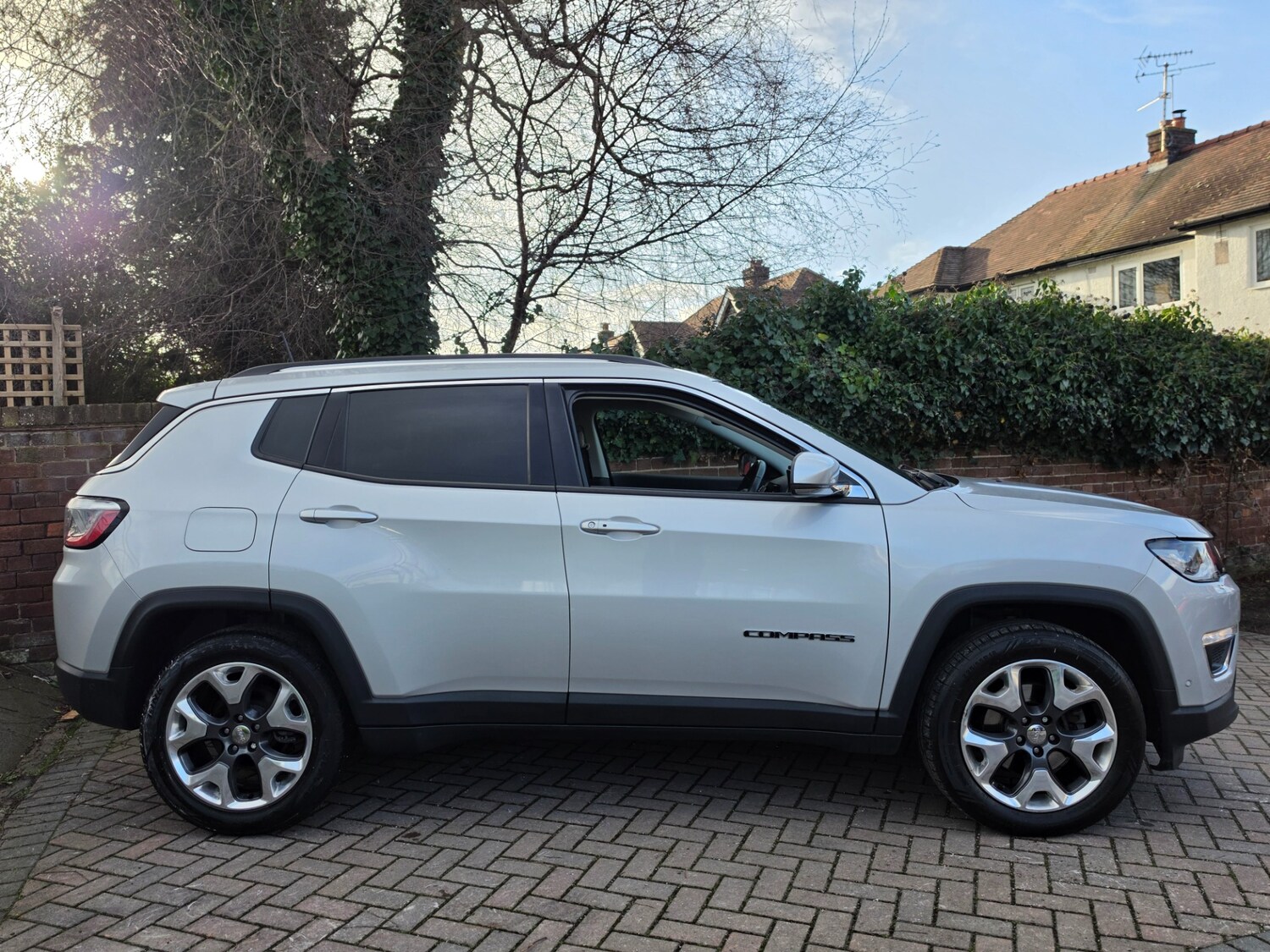 Used Jeep Compass 2018 for sale - 77880820: Photo 10