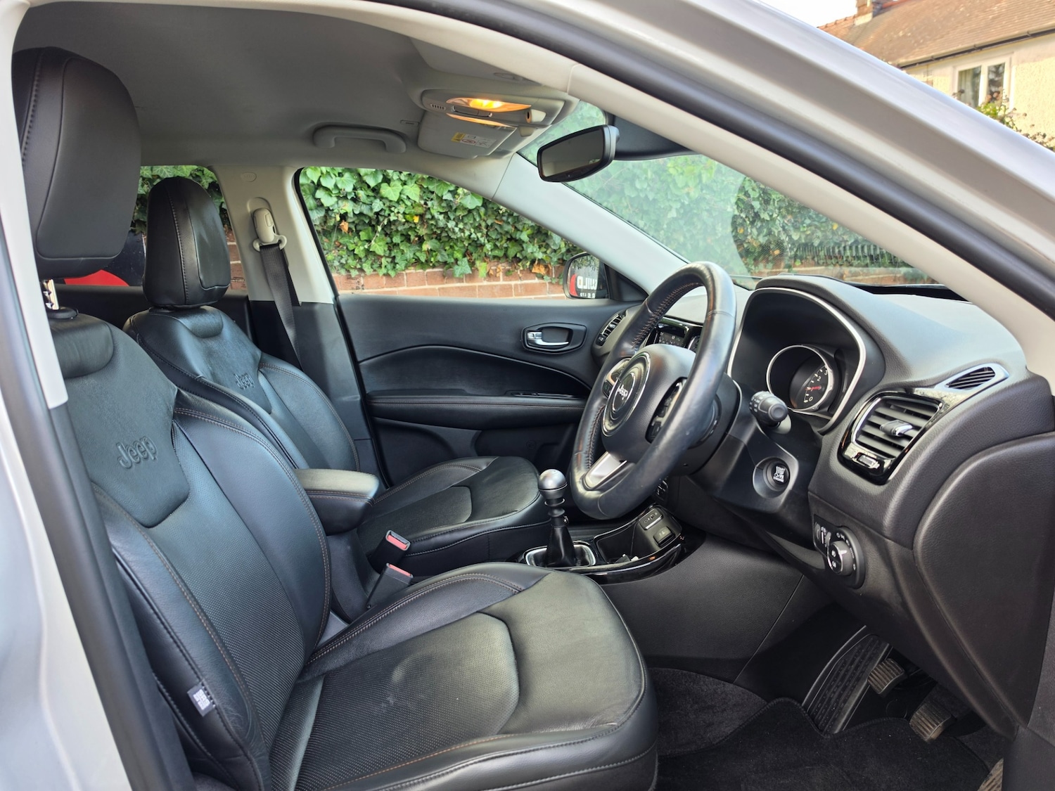 Used Jeep Compass 2018 for sale - 77880820: Photo 13