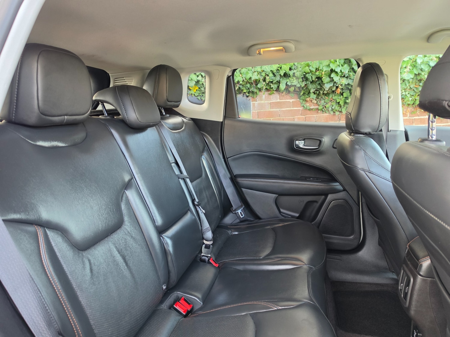 Used Jeep Compass 2018 for sale - 77880820: Photo 16