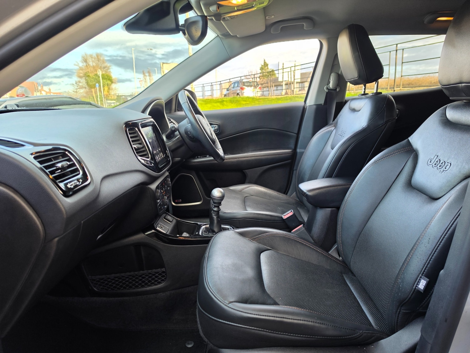 Used Jeep Compass 2018 for sale - 77880820: Photo 18