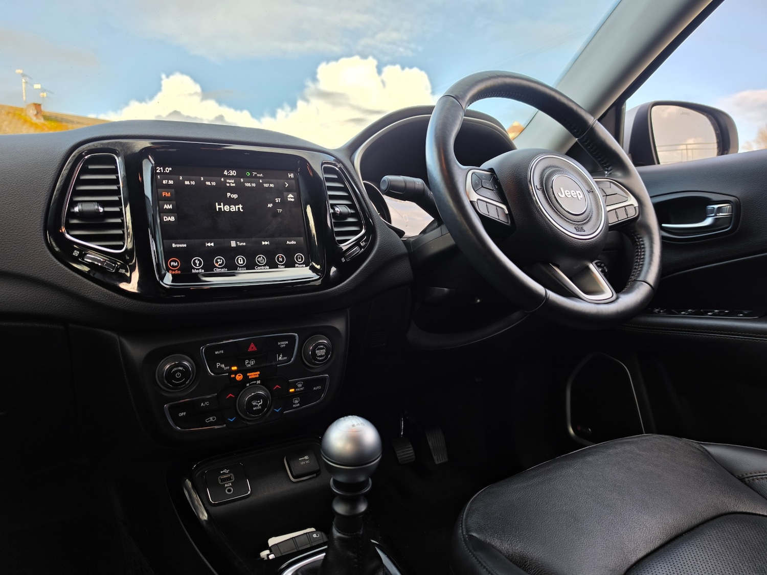 Used Jeep Compass 2018 for sale - 77880820: Photo 20