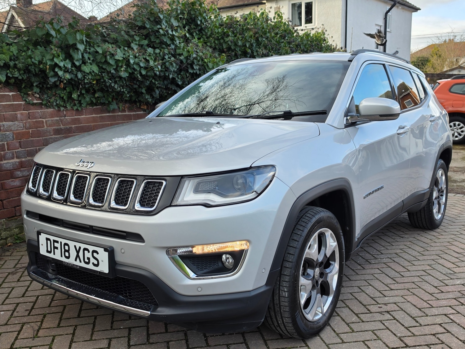 Used Jeep Compass 2018 for sale - 77880820: Photo 3