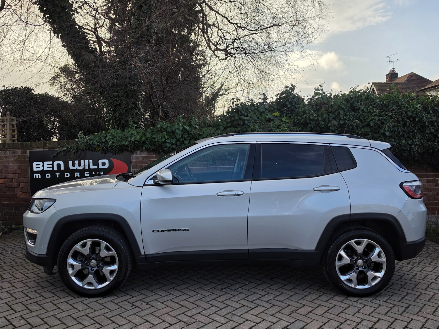 Used Jeep Compass 2018 for sale - 77880820: Photo 4