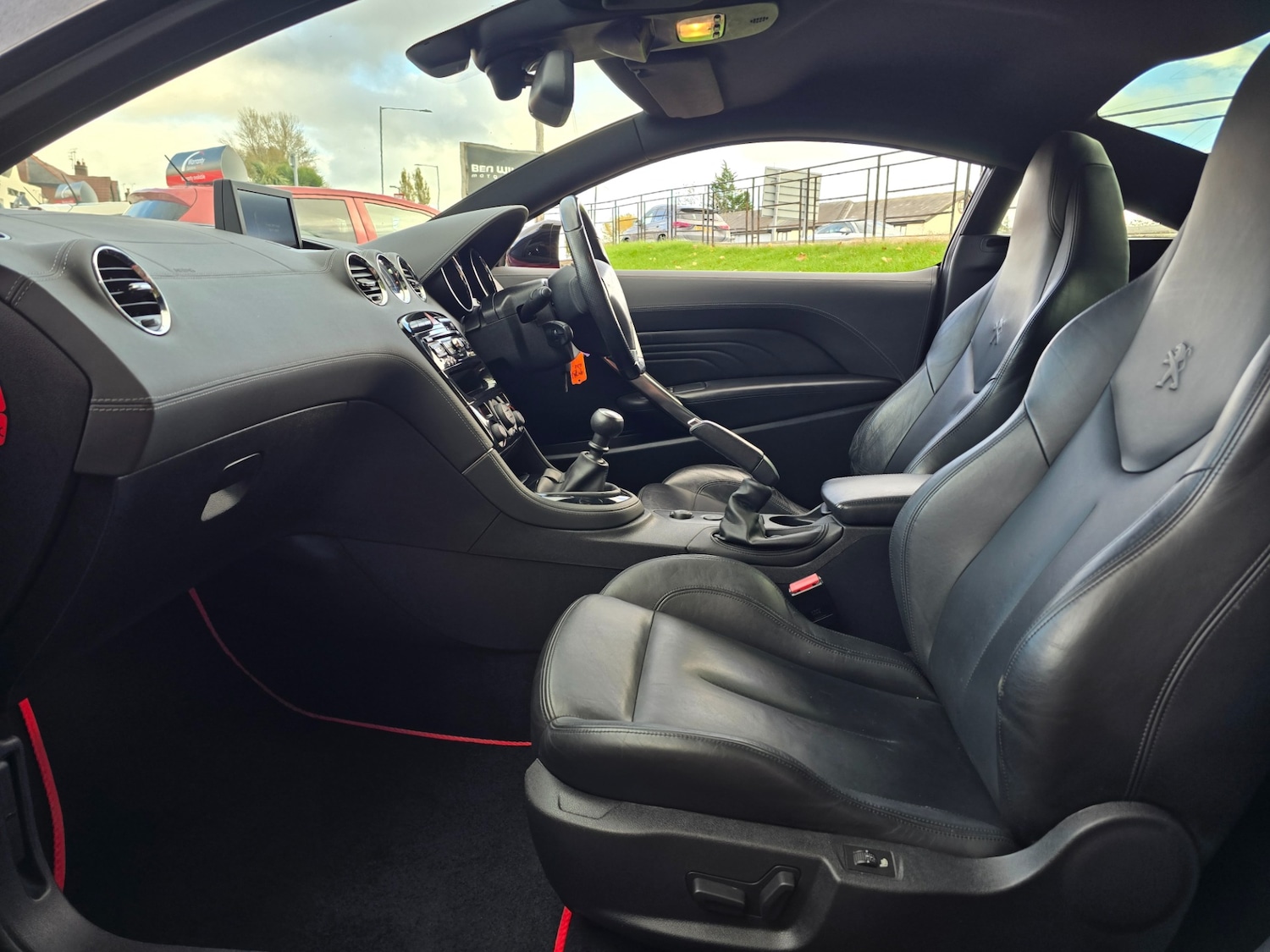 Used Peugeot RCZ 2014 for sale - 76384257: Photo 17