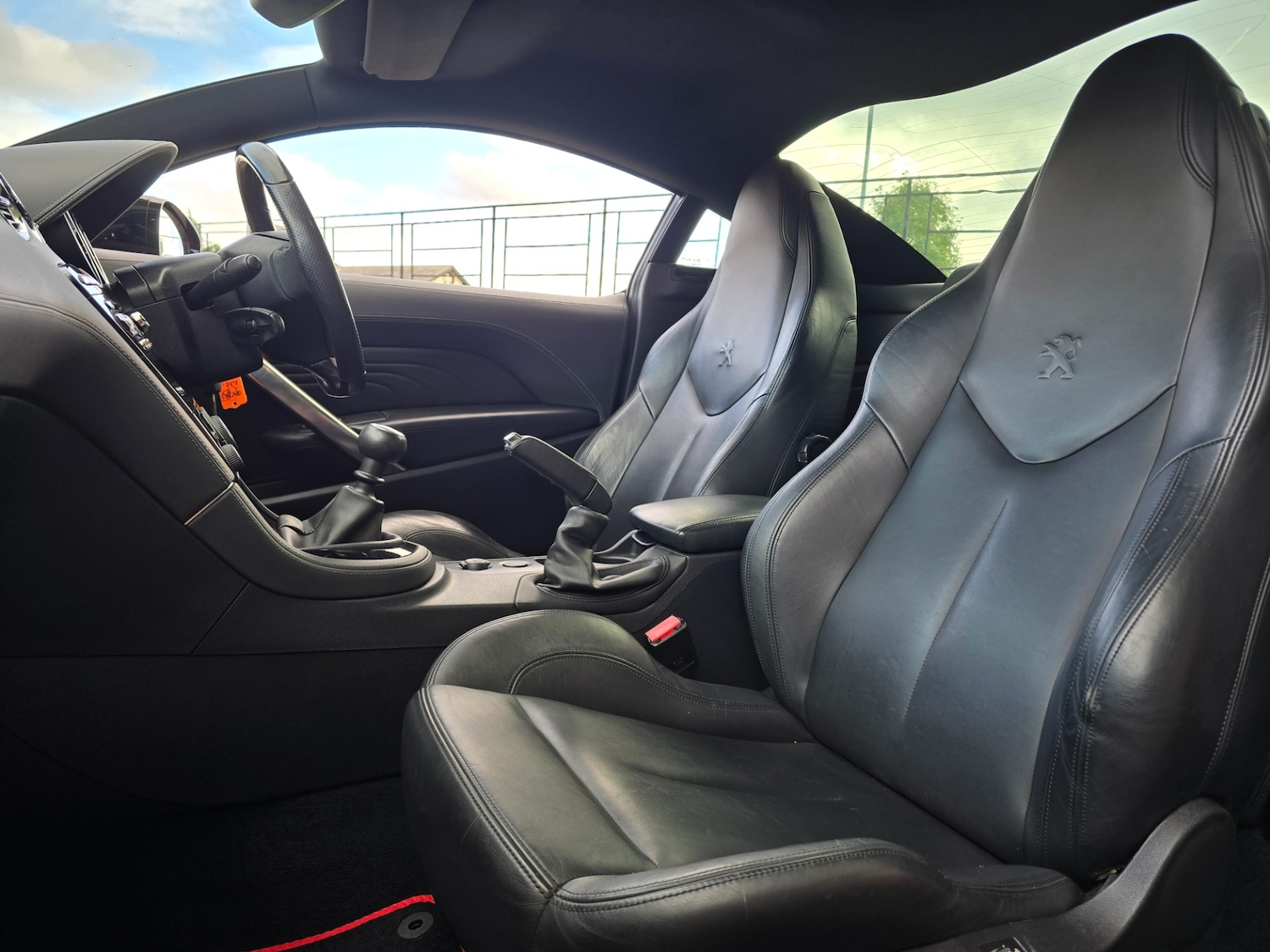 Used Peugeot RCZ 2014 for sale - 76384257: Photo 18