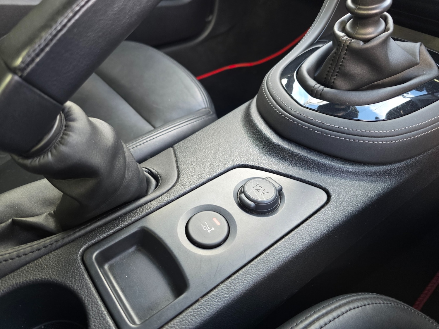 Used Peugeot RCZ 2014 for sale - 76384257: Photo 27