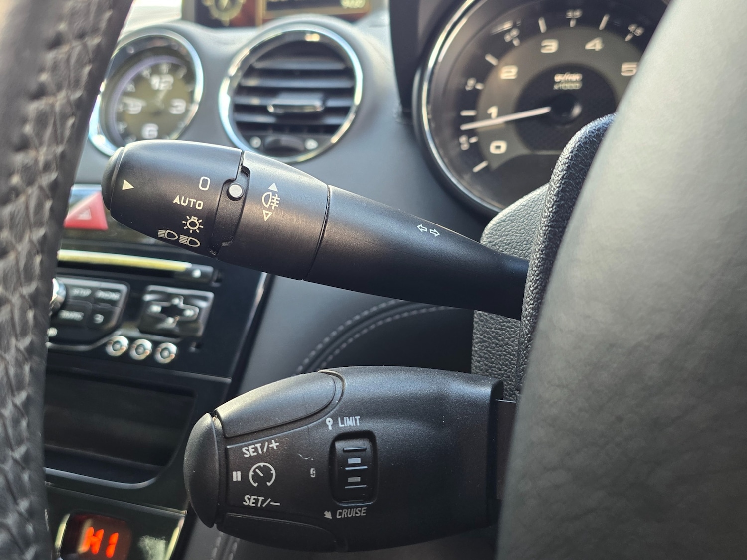 Used Peugeot RCZ 2014 for sale - 76384257: Photo 28