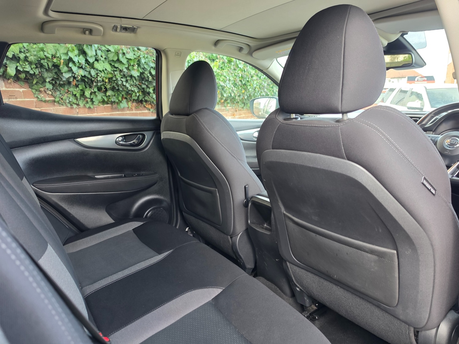 Used Nissan Qashqai 2018 for sale - 77880782: Photo 11