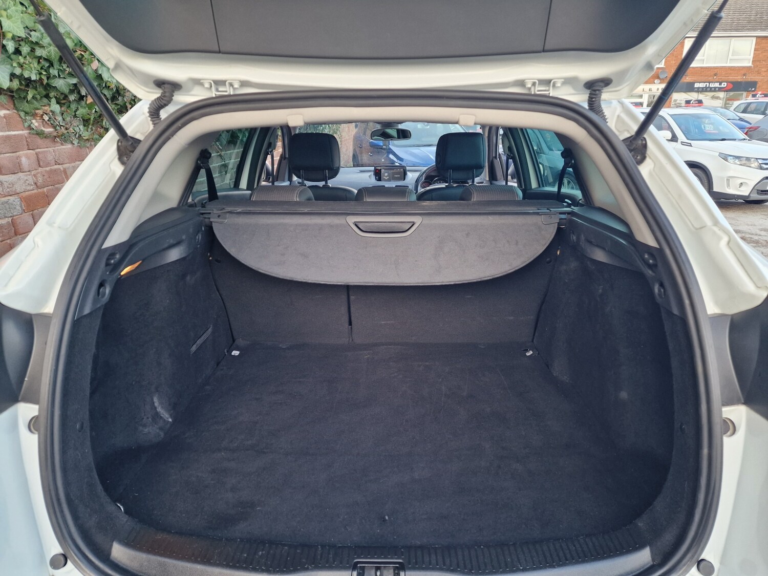 Used Renault Megane 2015 for sale - 77371734: Photo 15