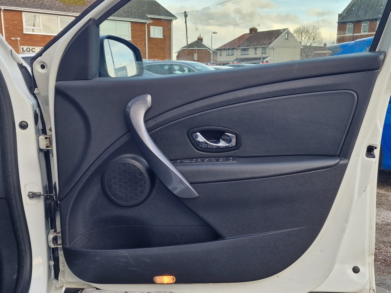 Used Renault Megane 2015 for sale - 77371734: Photo 30