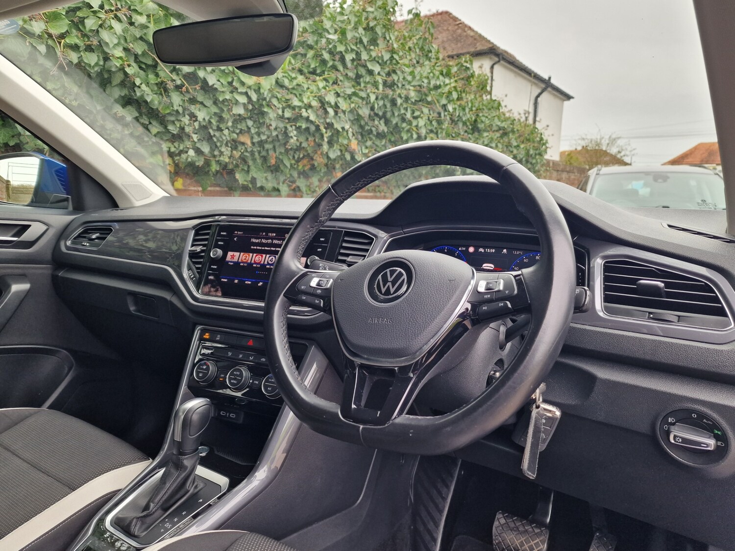 Used Volkswagen T-Roc 2021 for sale - 77998486: Photo 11