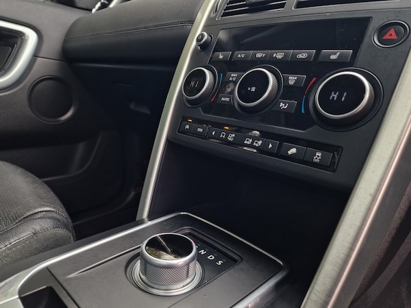 Used Land Rover Discovery Sport 2015 for sale - 76289685: Photo 12