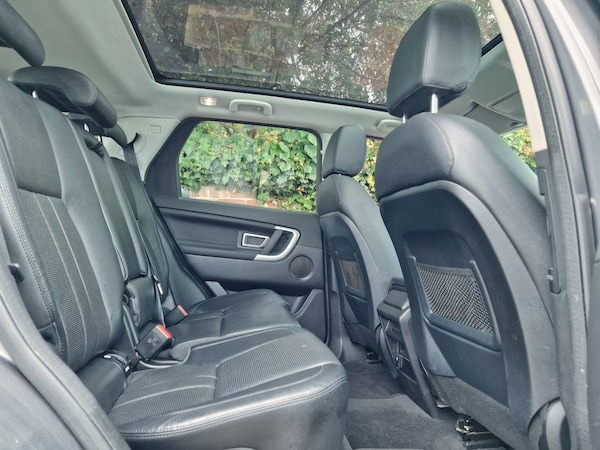 Used Land Rover Discovery Sport 2015 for sale - 76289685: Photo 20