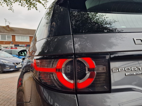 Used Land Rover Discovery Sport 2015 for sale - 76289685: Photo 26