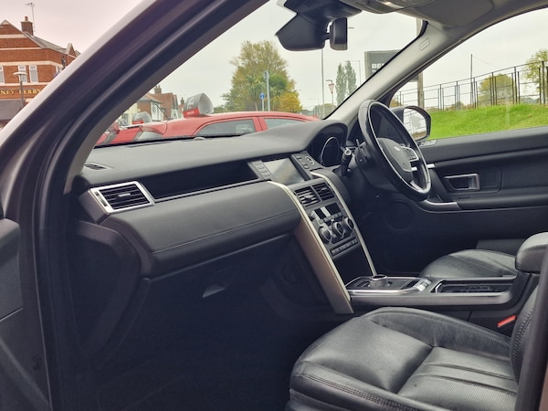 Used Land Rover Discovery Sport 2015 for sale - 76289685: Photo 27