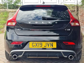 Used Volvo V40 2019 for sale - 79773233: Photo