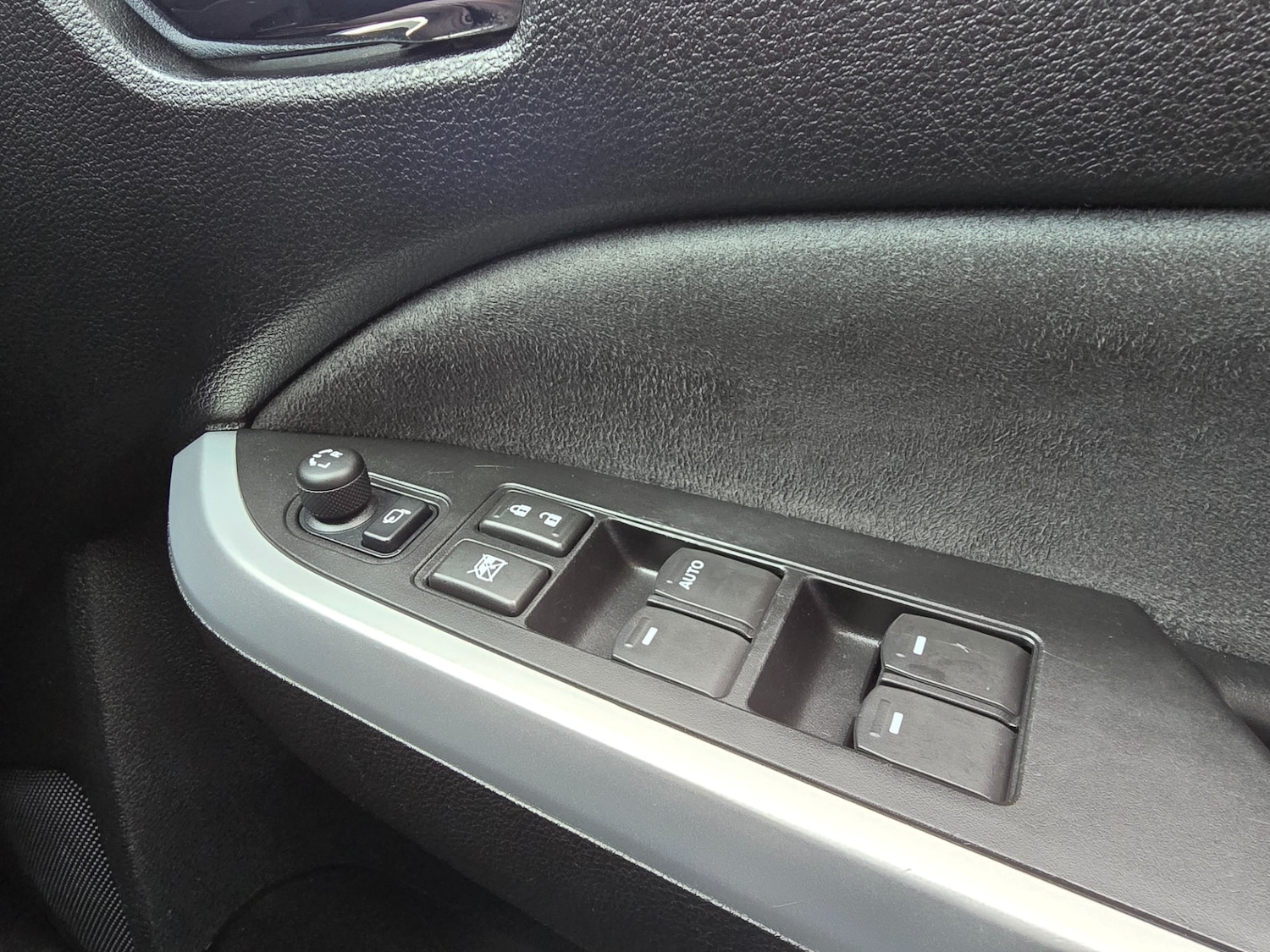 Used Suzuki Vitara 2017 for sale - 76518640: Photo 30