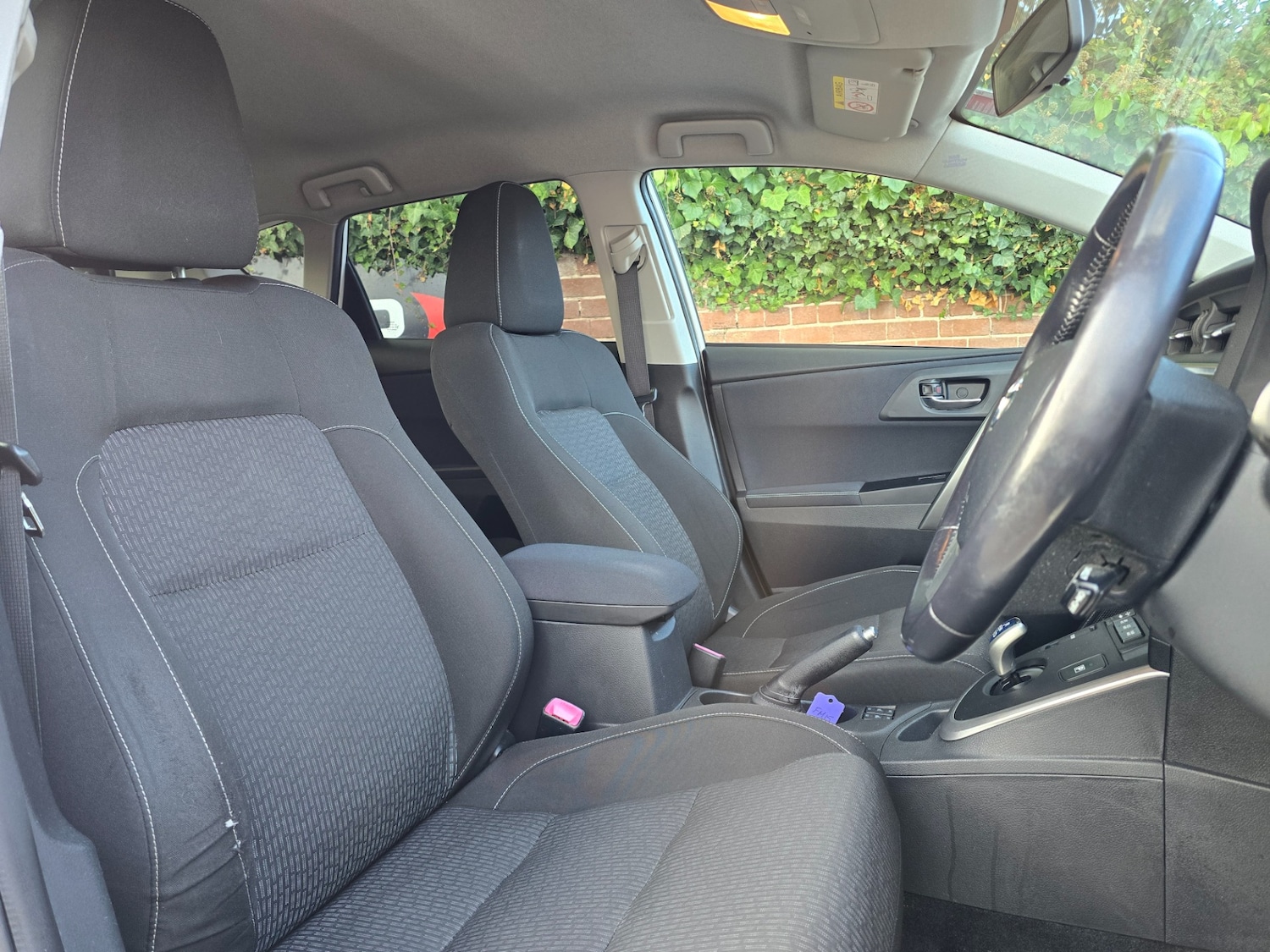 Used Toyota Auris 2015 for sale - 76518660: Photo 14