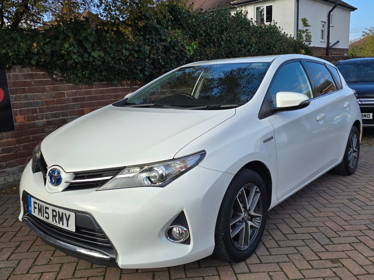 Used Toyota Auris 2015 for sale - 76518660: Photo 3