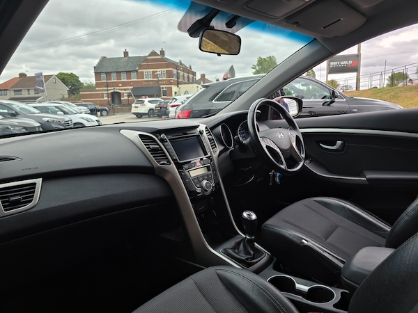 Used Hyundai i30 2015 for sale - 75760416: Photo 16