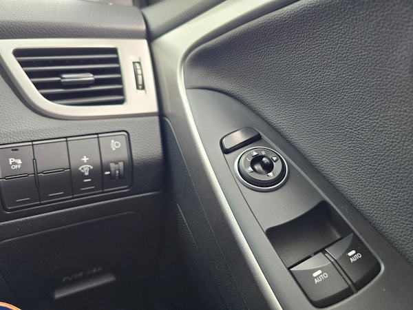 Used Hyundai i30 2015 for sale - 75760416: Photo 31