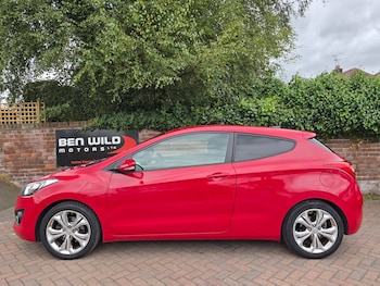 Used Hyundai i30 2015 for sale - 75760416: Photo