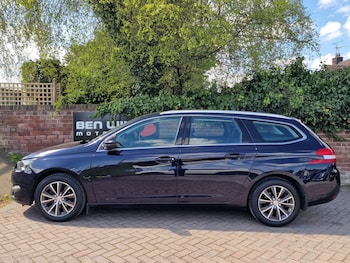 Used Peugeot 308 2016 for sale - 78366531: Photo