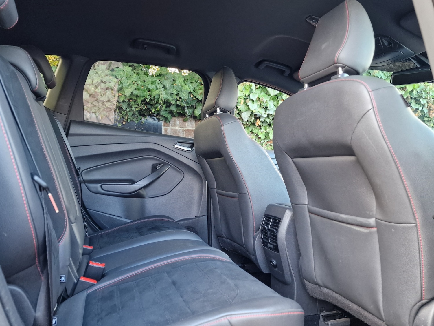 Used Ford Kuga 2019 for sale - 76615877: Photo 16