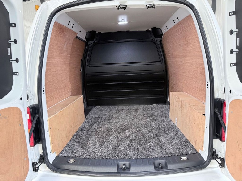 Used Volkswagen Caddy 2018 for sale - 76496633: Photo 12