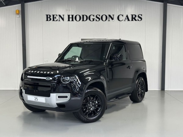 Used Land Rover Defender 2025 for sale - 76235793: Photo 1