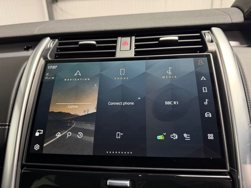 Used Land Rover Discovery 2025 for sale - 76582386: Photo 17