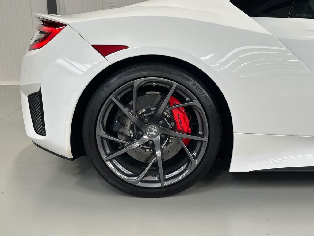 Used Honda NSX 2017 for sale - 76345688: Photo 37