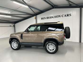 Used Land Rover Defender 90 2025 for sale - 74986178: Photo