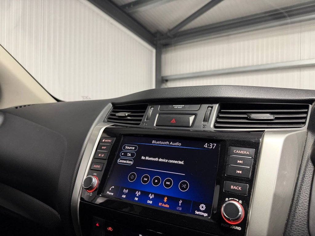 Used Nissan Navara 2021 for sale - 76590974: Photo 15