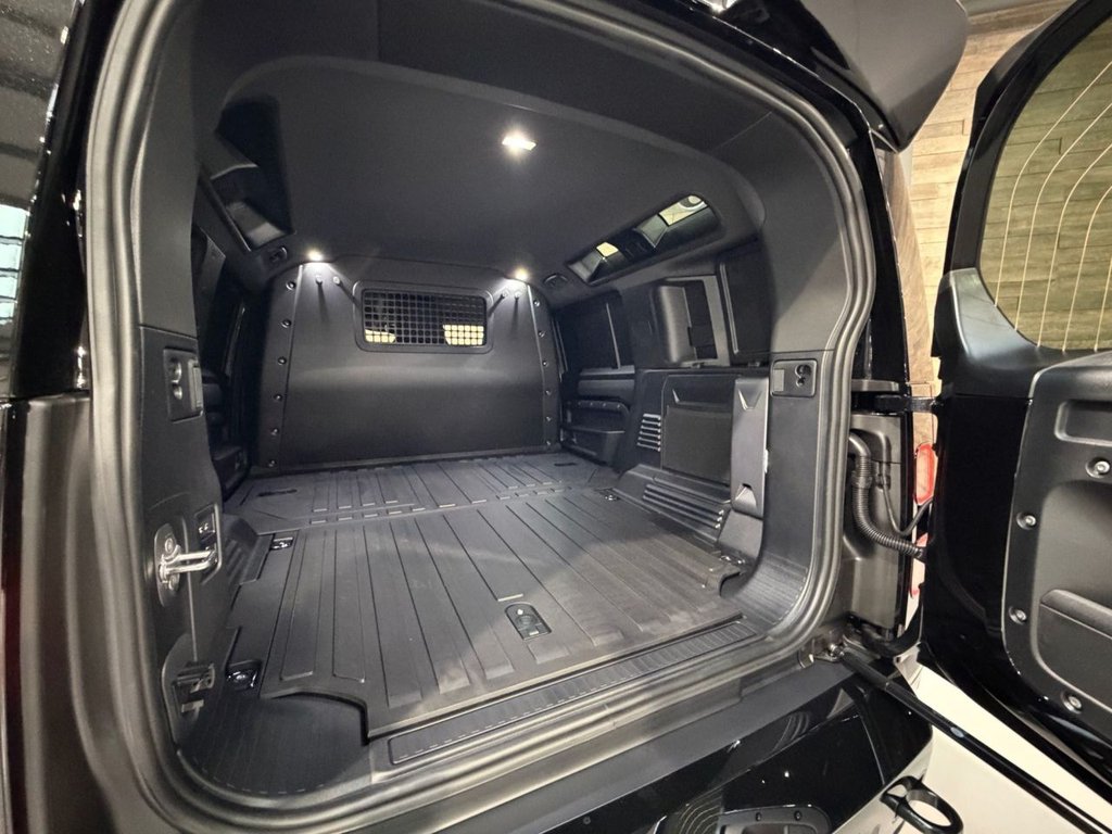 Used Land Rover Defender 110 2026 for sale - 78181804: Photo 26