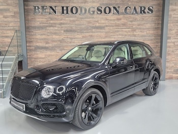 Used Bentley Bentayga 2017 for sale - 79422980: Photo