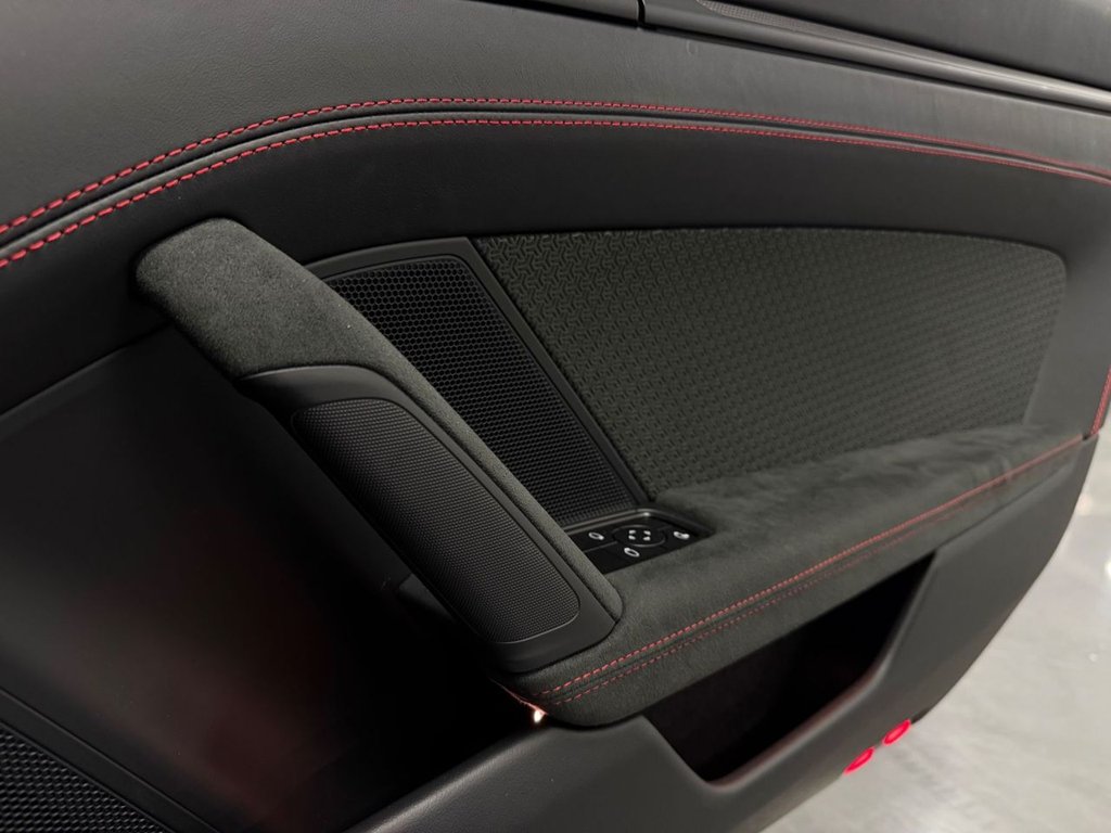 Used Porsche 911 2025 for sale - 77480172: Photo 15