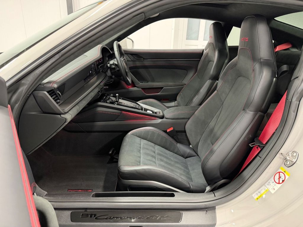 Used Porsche 911 2025 for sale - 77480172: Photo 17