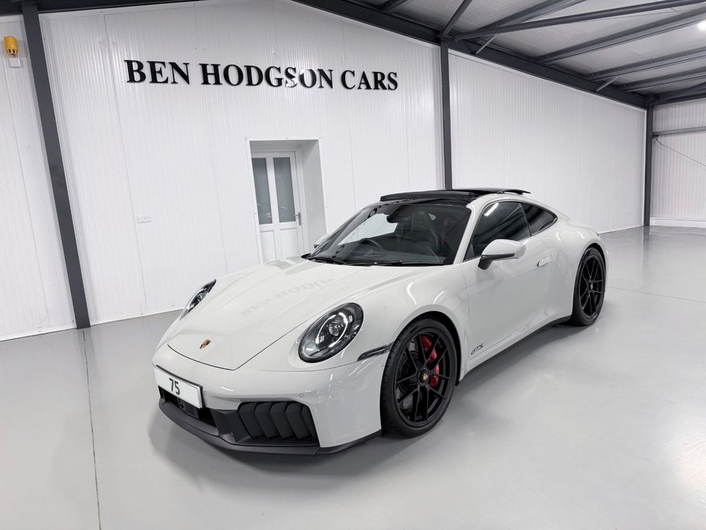 Used Porsche 911 2025 for sale - 77480172: Photo 2