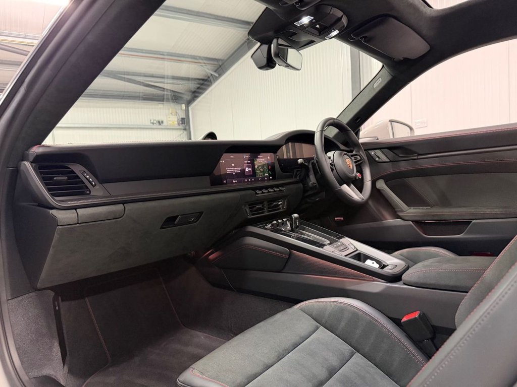 Used Porsche 911 2025 for sale - 77480172: Photo 20