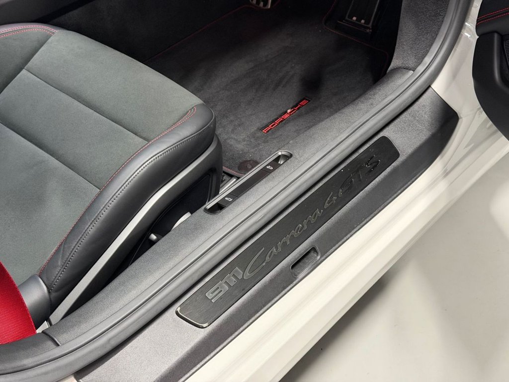 Used Porsche 911 2025 for sale - 77480172: Photo 45