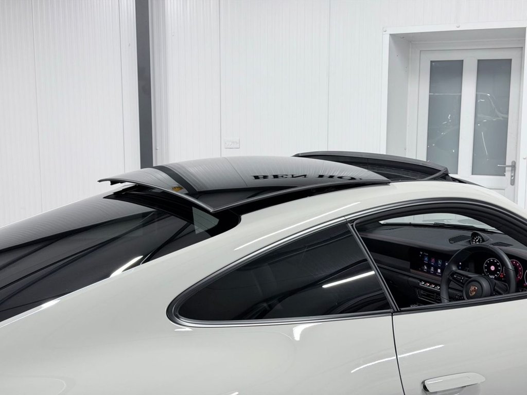 Used Porsche 911 2025 for sale - 77480172: Photo 9