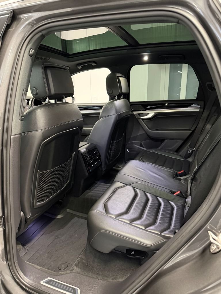 Used Volkswagen Touareg 2021 for sale - 77576076: Photo 18