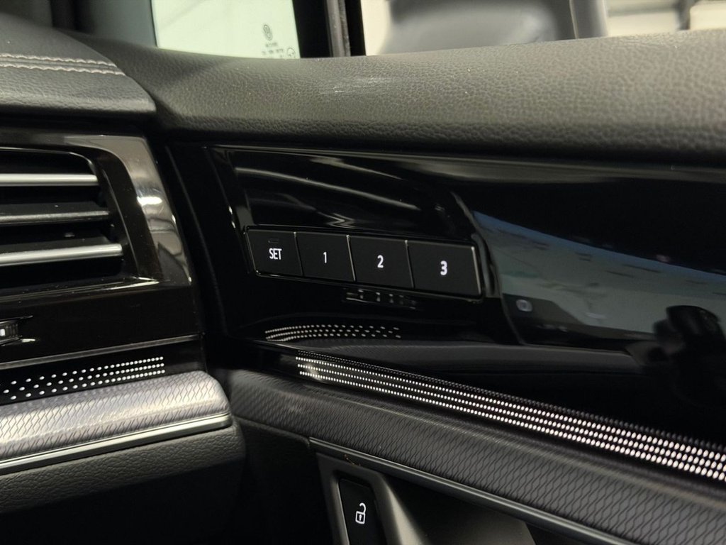 Used Volkswagen Touareg 2021 for sale - 77576076: Photo 26