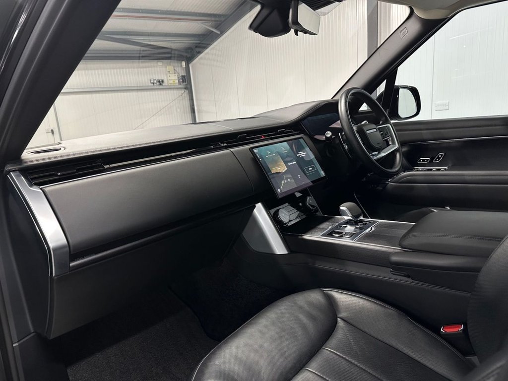 Used Land Rover Range Rover 2022 for sale - 76495976: Photo 12