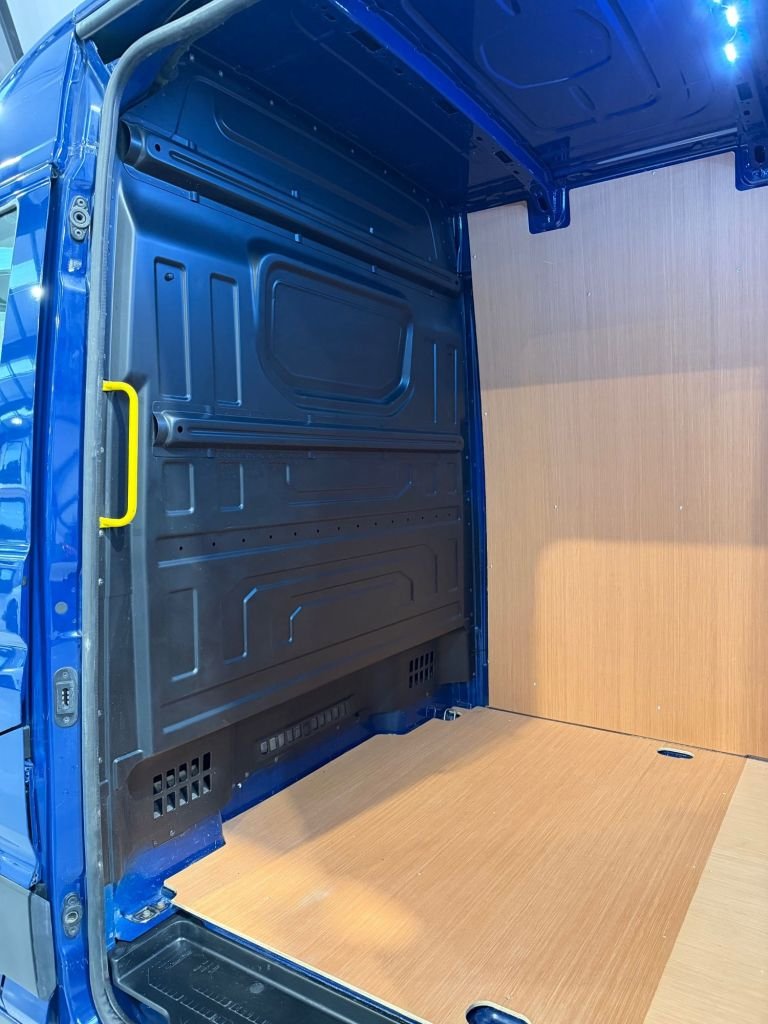 Used Volkswagen Crafter 2022 for sale - 77319533: Photo 18