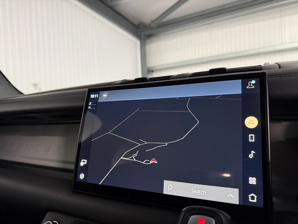 Used Land Rover Defender 2021 for sale - 76855223: Photo 20