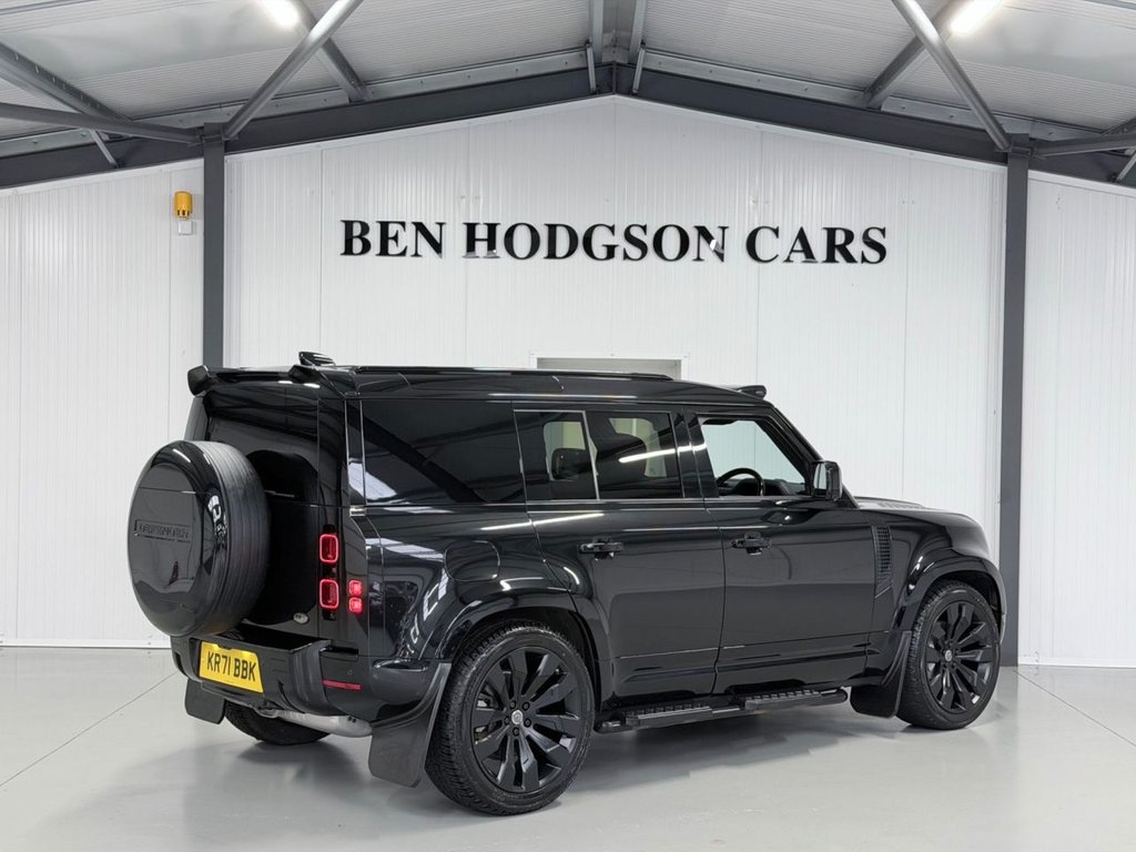 Used Land Rover Defender 2021 for sale - 76855223: Photo 3