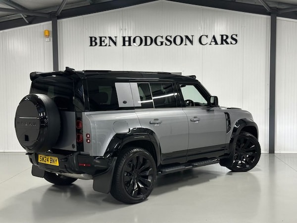 Used Land Rover Defender 2024 for sale - 76322886: Photo 7